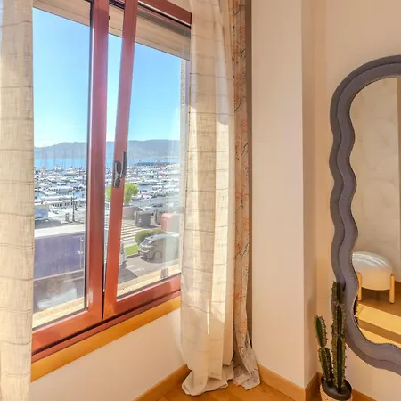 Piso En A 1º Linea De Costa Apartamento *