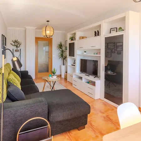Apartamento Piso En A 1º Linea De Costa *