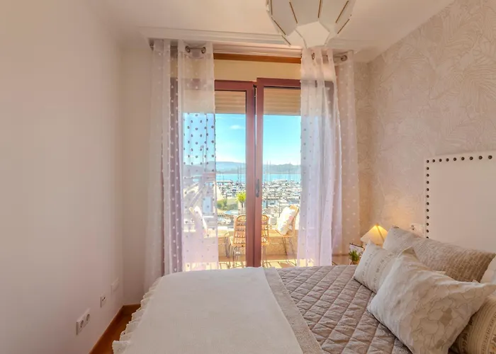 Piso En A 1º Linea De Costa * Combarro