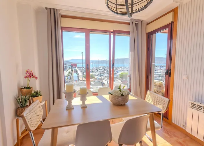 Apartamento Piso En A 1º Linea De Costa
